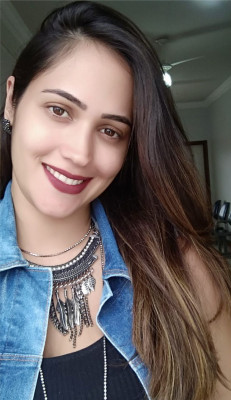 Michele Ramos Merola, aniversariante de hoje, casada com Humberto Merola Júnior