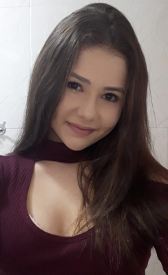 Milena Araújo Cabral Almeida aniversariante do dia 29, filha de Elaine Araújo Almeida  e Gilmar Cabral de Almeida 