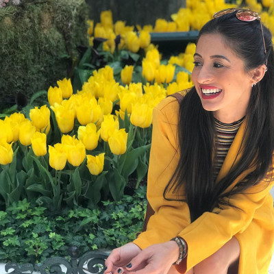 Desbravadora de mares, lugares, culturas e “mundos” – belíssima Aline Nader, no último final de semana em passeio por Las Vegas. A mineira que vive “nas Américas” levou pra lá seu riso largo e por aqui deixou muita saudade