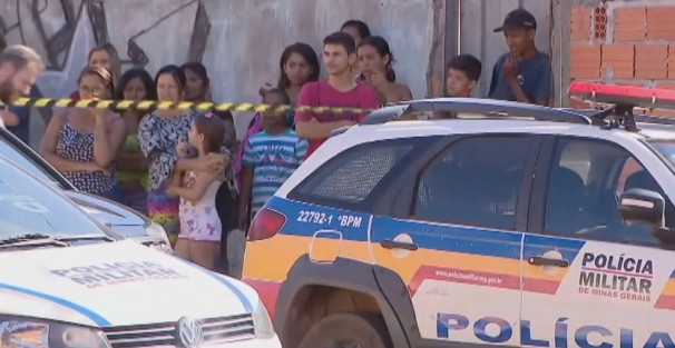 Mãe e filha foram baleadas em um comércio, na última terça-feira, além de uma criança de sete anos ** Divulgação 