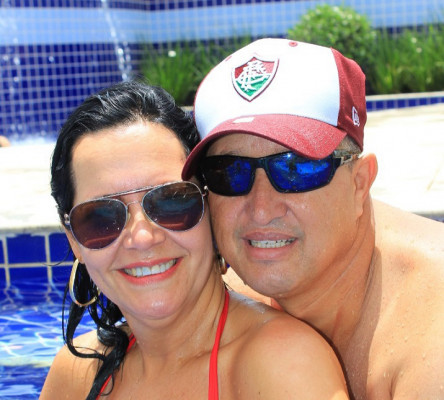 Gildo Queiroz e Simone Queiroz completaram 26 anos de casados no dia 22 de maio, recebendo o carinho da filha Gabriela e do netinho Davi