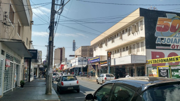 Data é considerada a quarta melhor para o comércio, ficando atrás do Natal, Dia das Mães e Dia das Crianças