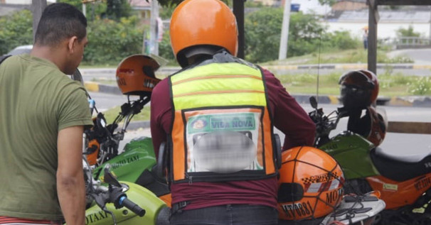Por meio da licitação será possível regularizar o serviço e fiscalizar os mototaxistas registrados no município
