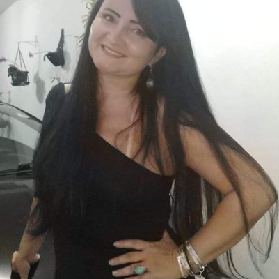 Alessandra Souza aniversariante de hoje