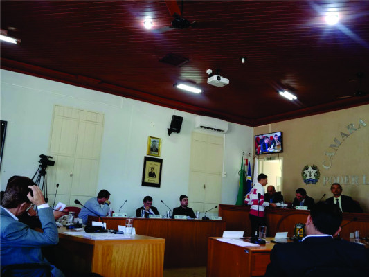 Projeto de lei 024/18, que permite a circulação de animais domésticos no Bosque John Kennedy, foi um dos projetos aprovados nesta terça-feira