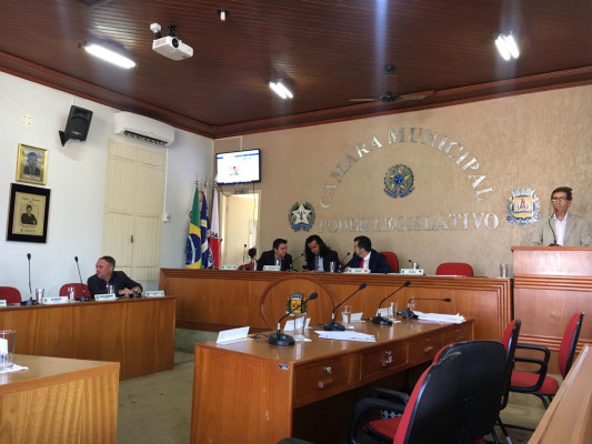 Edis abriram mão do uso da tribuna livre na última sessão