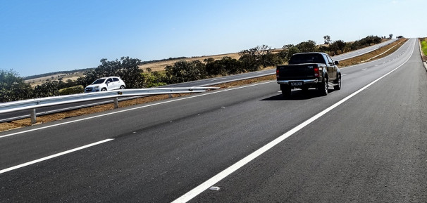 Campanha acontece na BR-050, em Minas e Goiás ** Divulgação 