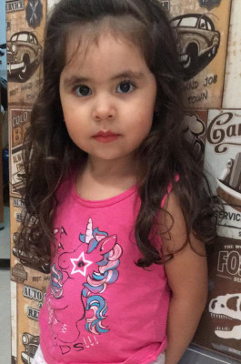 Isadora da Silva Soares Nunes completará  seus 3 aninhos dia 30, filha de Vivian da Silva Soares  e Glesiano Nunes Freitas 