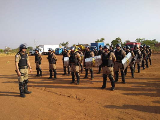O 53º Batalhão de Polícia Militar realizou a reintegração de posse no bairro Sewa