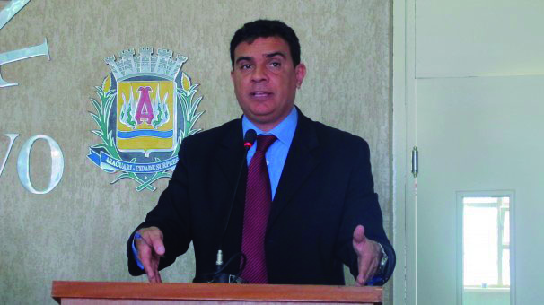 Vereador Levi Siqueira pretende promover audiência pública com a presença dos representantes da empresa responsável pela Zona Azul