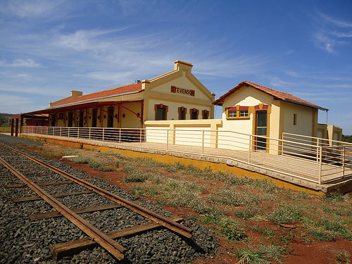 Araguari e Uberlândia participam de reunião em Brasília sobre transportes ferroviário, rodoviário e aeroviário 