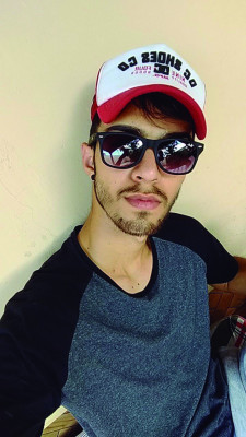 Maike Fazolim tinha apenas 22 anos e foi abordado a caminho do trabalho ** Divulgação 