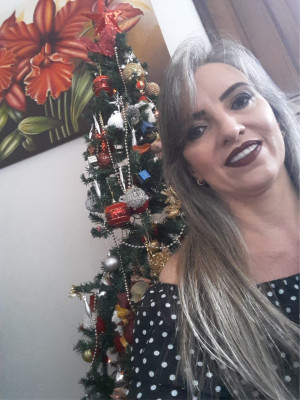 Mara Cristina Carvalho Rosa aniversariante de hoje 