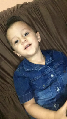 Miguel Oliveira Andrade, dia 28, filho de Liliane Duarte de Oliveira e Ricardo de Andrade Pinto