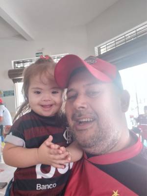 Orlando Cezar aniversariante do dia 4 ao lado da filha Maria Julia