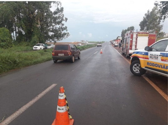 Acidente ocorreu sexta-feira, na LMG-748 ** Gazeta do Triângulo