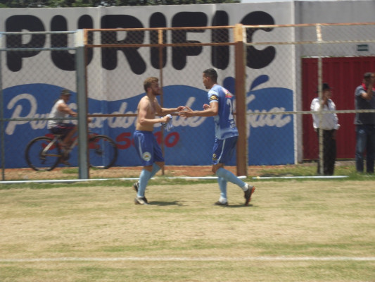 Mateusinho fechou as cobranças e Novo Horizonte deu o troco no Atlético 