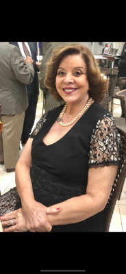 Lourdes Vasconcelos Fernandes aniversariante de hoje 