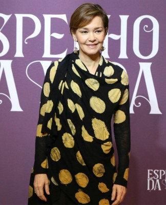 Aos 56 anos de idade, quase 40 de carreira, Julia Lemmertz vive a “voternidade” usufruindo dos benefícios da maturidade. No dia 29 de novembro, a atriz se apresenta no Teatro Municipal de Uberlândia