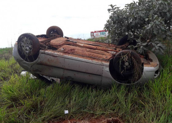Dois acidentes foram atendidos nas estradas neste fim de semana ** Corpo de Bombeiros Militar 