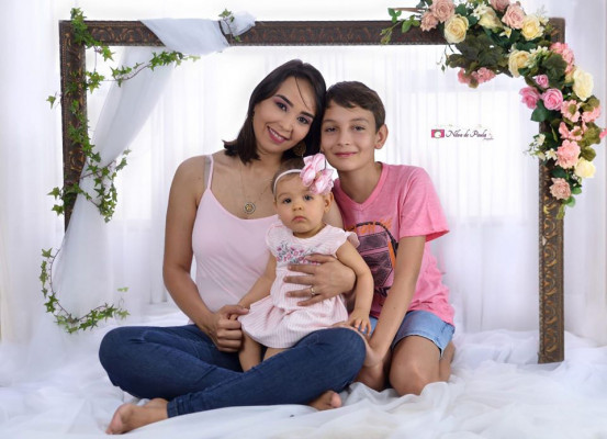 Taiz Prado Batista Chiovato, aniversariante do dia 18