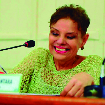 Intenção da comenda é perpetuar a memória de Virgínia Alcântara e homenagear mulheres que se destacam na comunidade araguarina