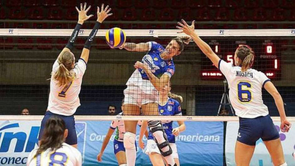 Praia Clube perde a Final do Sul-Americano de voleibol em casa