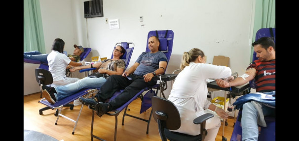 Um dos motivos do afastamento dos doadores é a quantidade de festas carnavalescas que acontecem nos próximos dias em todo o país