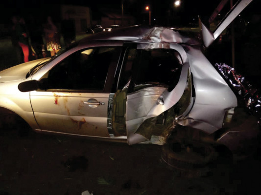 Vítima fatal estava em veículo que bateu contra um poste de energia