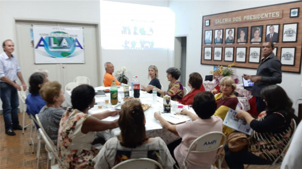 Academia de Letras e Artes de Araguari lança edital para eleição da diretoria