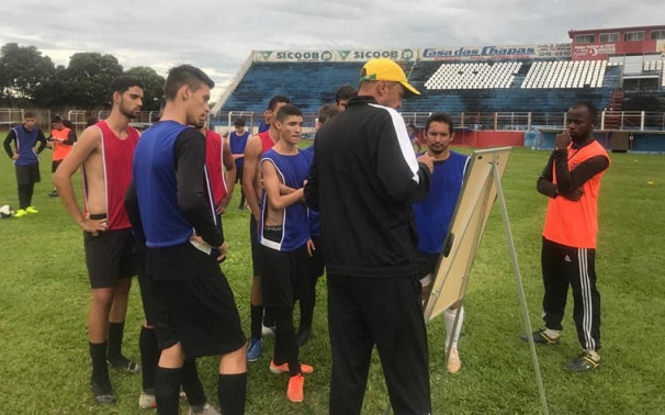 Treinamentos continuam visando a Copa Regional Sub-23 ** Divulgação 