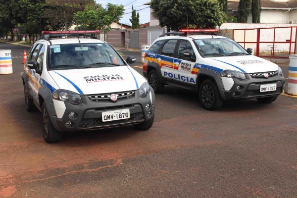 A polícia intensificou a fiscalização na cidade, visando coibir praticas ilícitas e o cumprimento do isolamento social.