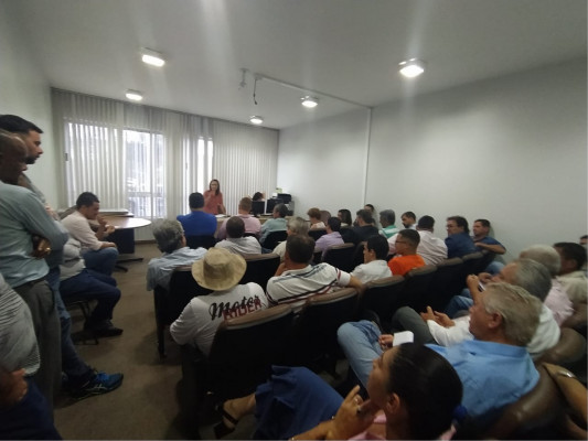 Cada veículo de imprensa tem uma data estipulada para o término da propaganda eleitoral Créditos: Jesus Correa – Web Tv Araguari 