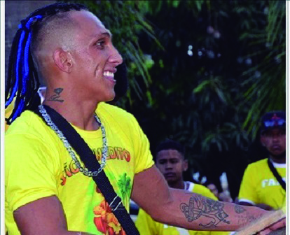 Clayton Henrique durante evento de congada em Araguari ** Divulgação 