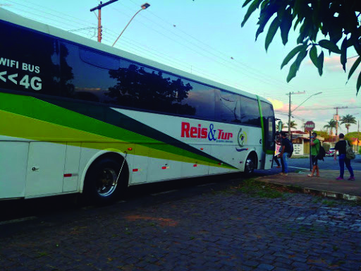 Alunos terão a possibilidade de negociar a situação financeira com a empresa