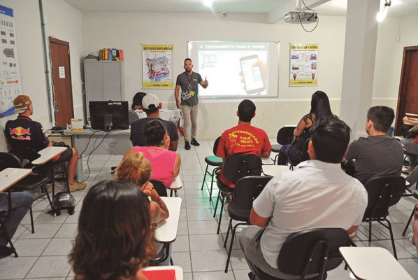 O plano de contingência para funcionamento das atividades deverá ser apresentado para análise da Secretaria Municipal de Saúde