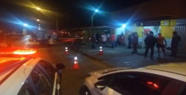 Lutador foi alvejado em um bar, na avenida Coronel Belchior de Godoy