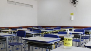 Para retorno das aulas presenciais, as escolas precisam cumprir os protocolos sanitários 
