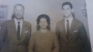 O homenageado e seus saudosos pais Leonor Pires Muniz e Augusto Muniz