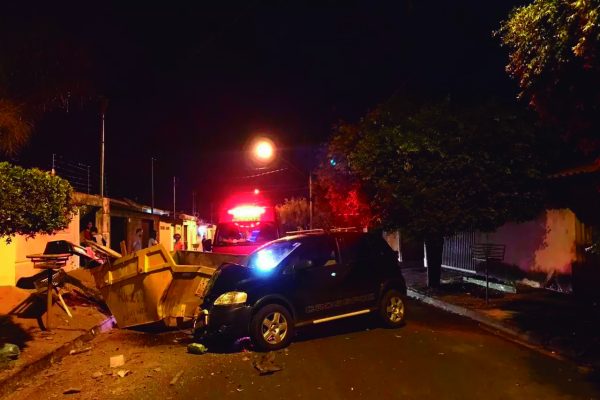 Uma das batidas ocorreu na madrugada, por volta das 4h