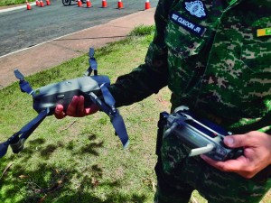 A polícia possui tecnologia de drones que, eventualmente, podem ser usados em ações